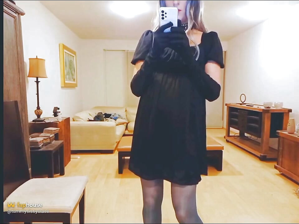 Naughty Sissy Crossdresser Webcam Show: Sexy Outfits & Dirty Male Fantasies