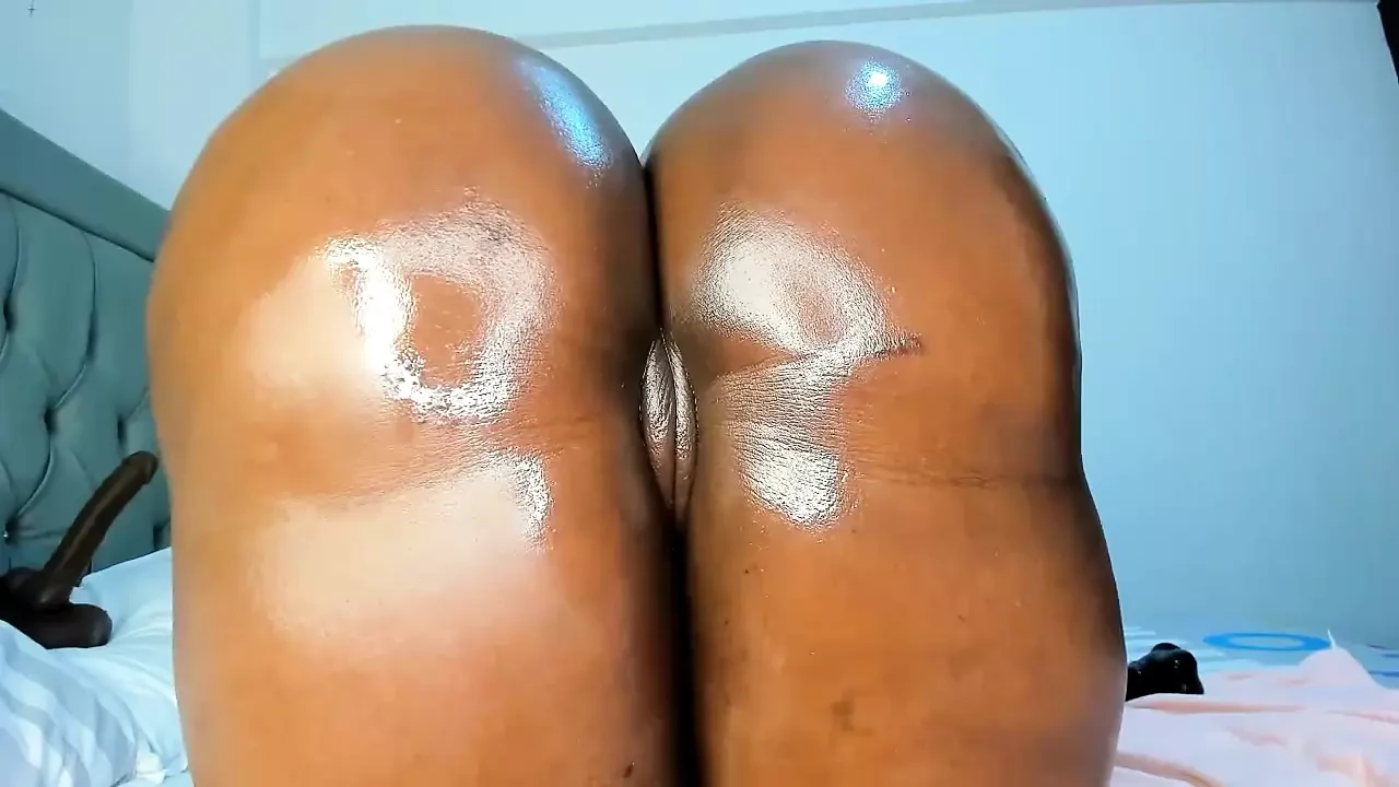 Pantat besar bergelombang