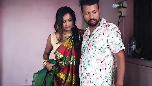 Step son ke samne hi uski step mother ko chod diya