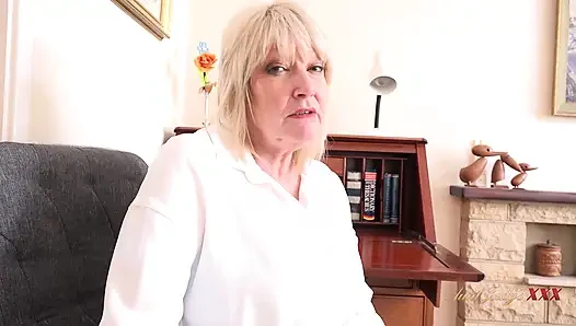 AuntJudysXXX - Грудастая Зрелая Леди-босс Миссис Эми Сосет Твой Член В Офисе