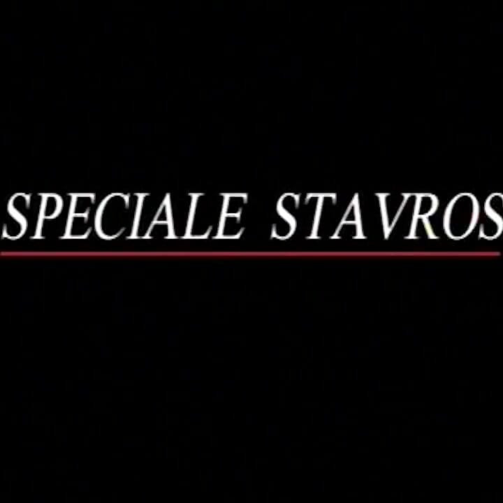 오르가즘을 느끼는 미시 갈색 머리의 뚝뚝 떨어지는 보지