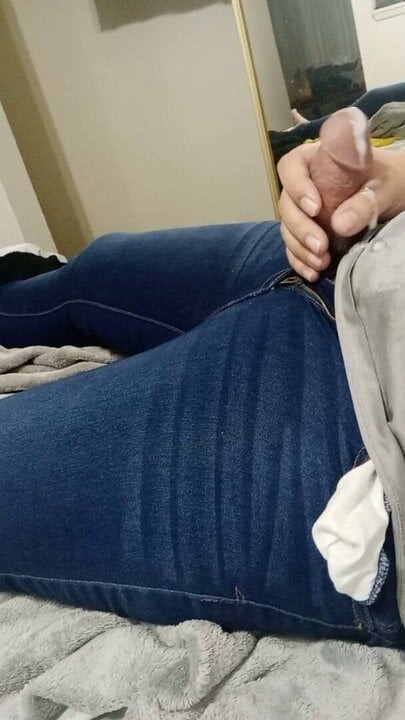 Crossdresser in jeans cum