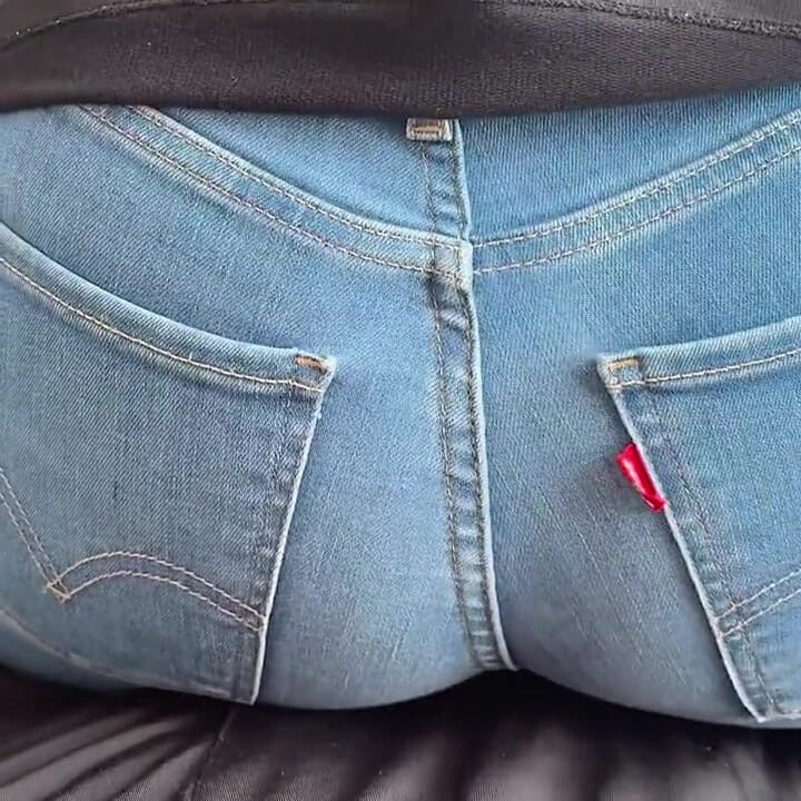 Tight Jeans Dry Hump: Horny Stepsis Orgasms on My Lap