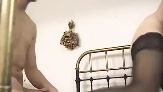 İnanılmaz yaşlı sürtükler