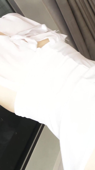 Cheating Housewife Momoyama Sayaka Is Blindfolded Then Fucked