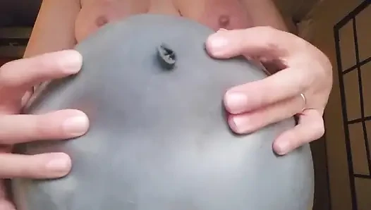 Tease and Pop Oxydized Halloween Balloon - bunny looner [lowres]
