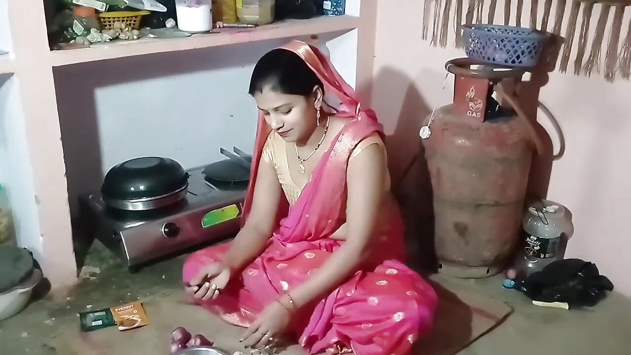 Hermanastra folla accidentalmente al hermanastro con una follada de pie