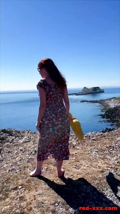 Diversión al aire libre con traviesa milf red xxx