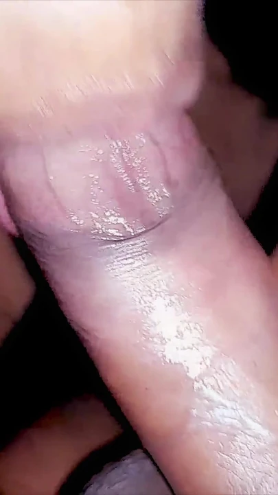 Must-share moment from "My girlfriend Susy sucks my cock very well before going to sleep"