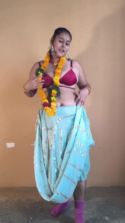 Powerful moment from "Puja baby dance performance"