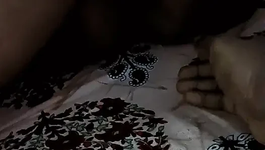 Meri evli kadın chahiye'i sikiyor