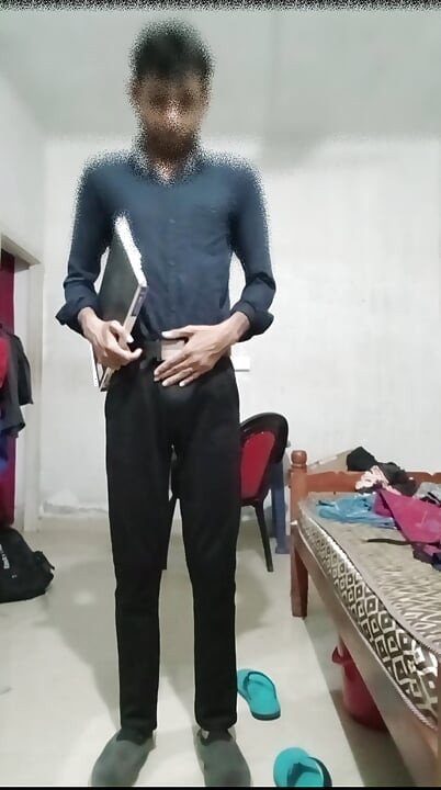 알몸에서 세미 포멀 의상까지