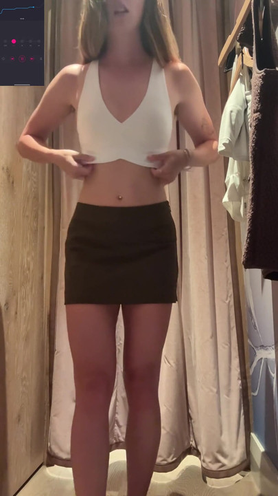 Aritzia Clothing Try-on Orgasm