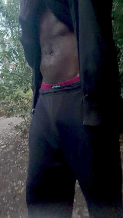 Tis the season boiZ. The sweatpants seasons, that is.