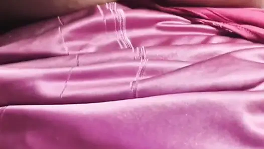 Desi big boobs girl showing her whole body