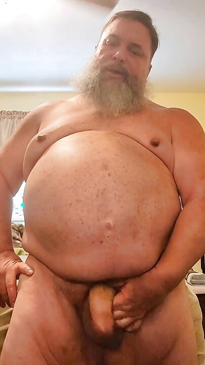 Stepdaddy Bear Gets Verbal and Cums