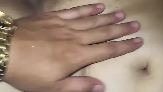 Sarap na sarap si pare sa blowjob ko