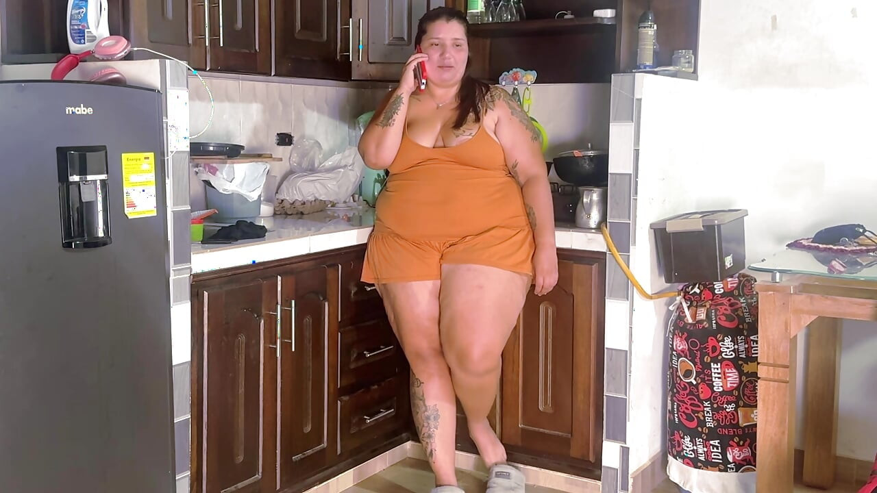 Pizzacıyı ödeme şeklinde siktim ve memnun oldu