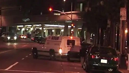 Versaute Taxifahrt: Heiße Action im Cab