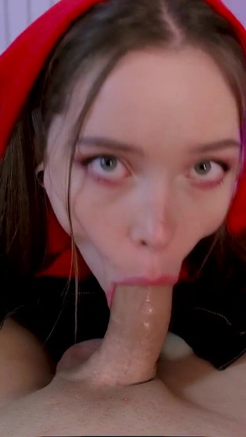 Memorable moment from "Little Red Riding Hood also loves to suck"