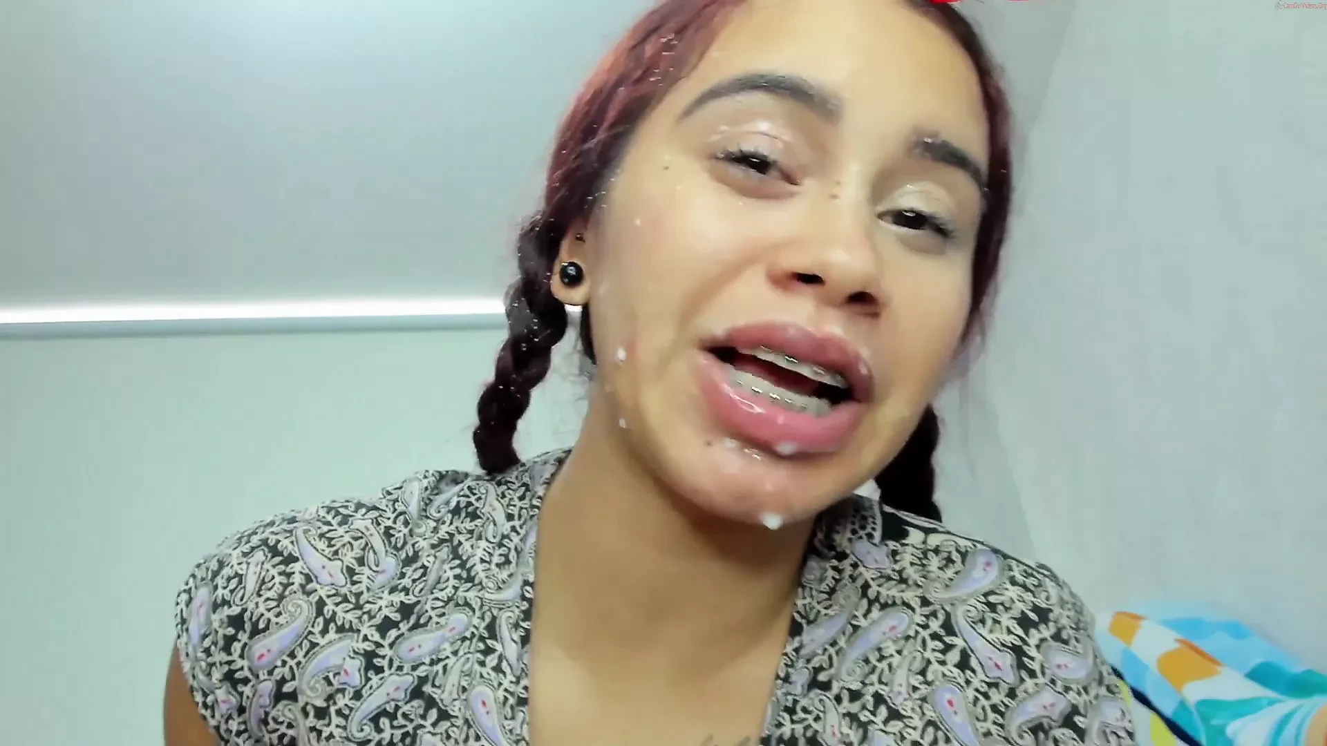 Milky Mouth Lesbos 18
