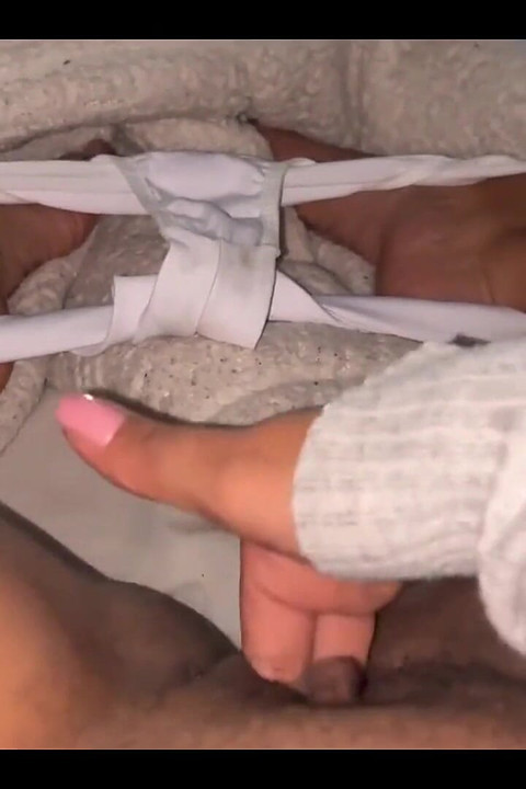 Beating the Siririca Before Going to Give Class, Teacher Beating the Siririca.