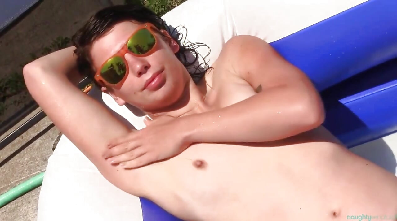 Ozzy fica todo molhado ...