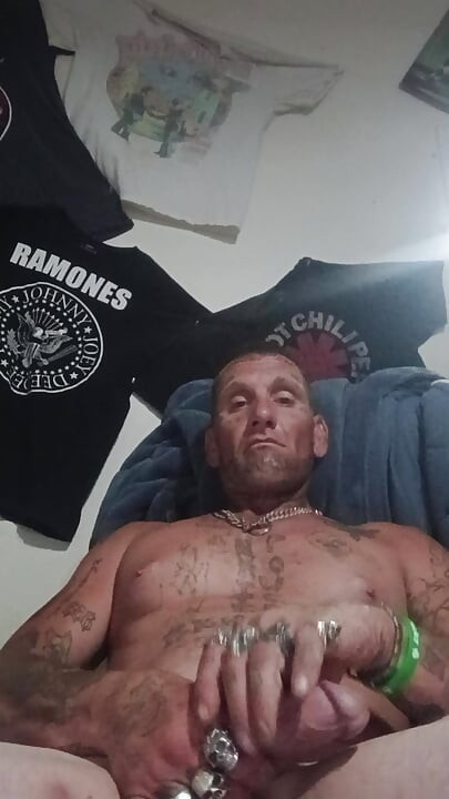The hard white Irish  cock cumming