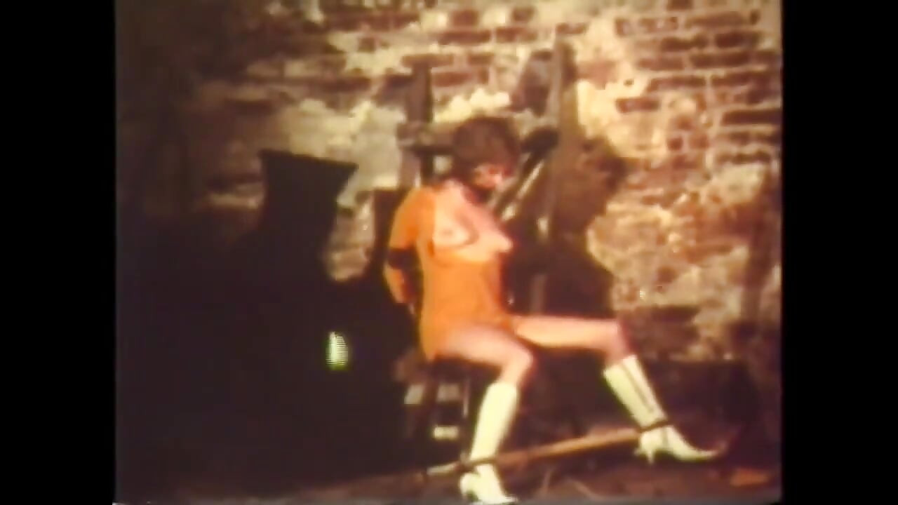 Μια σπάνια τρελή vintage σκηνή BDSM!