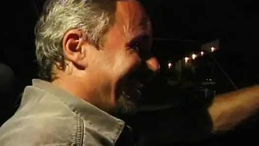 Versaute Taxifahrt mit heißen Blondinen