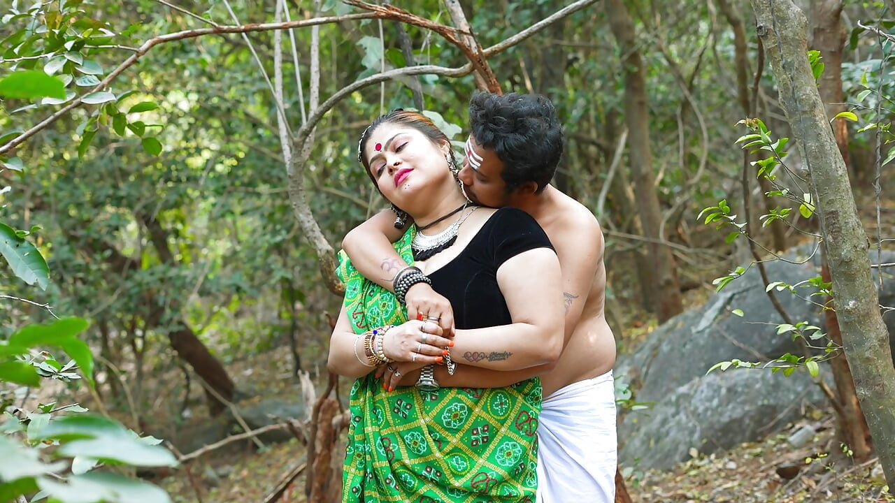 A stranger met a girl in the jungle, and they had a wonderful time exploring together.