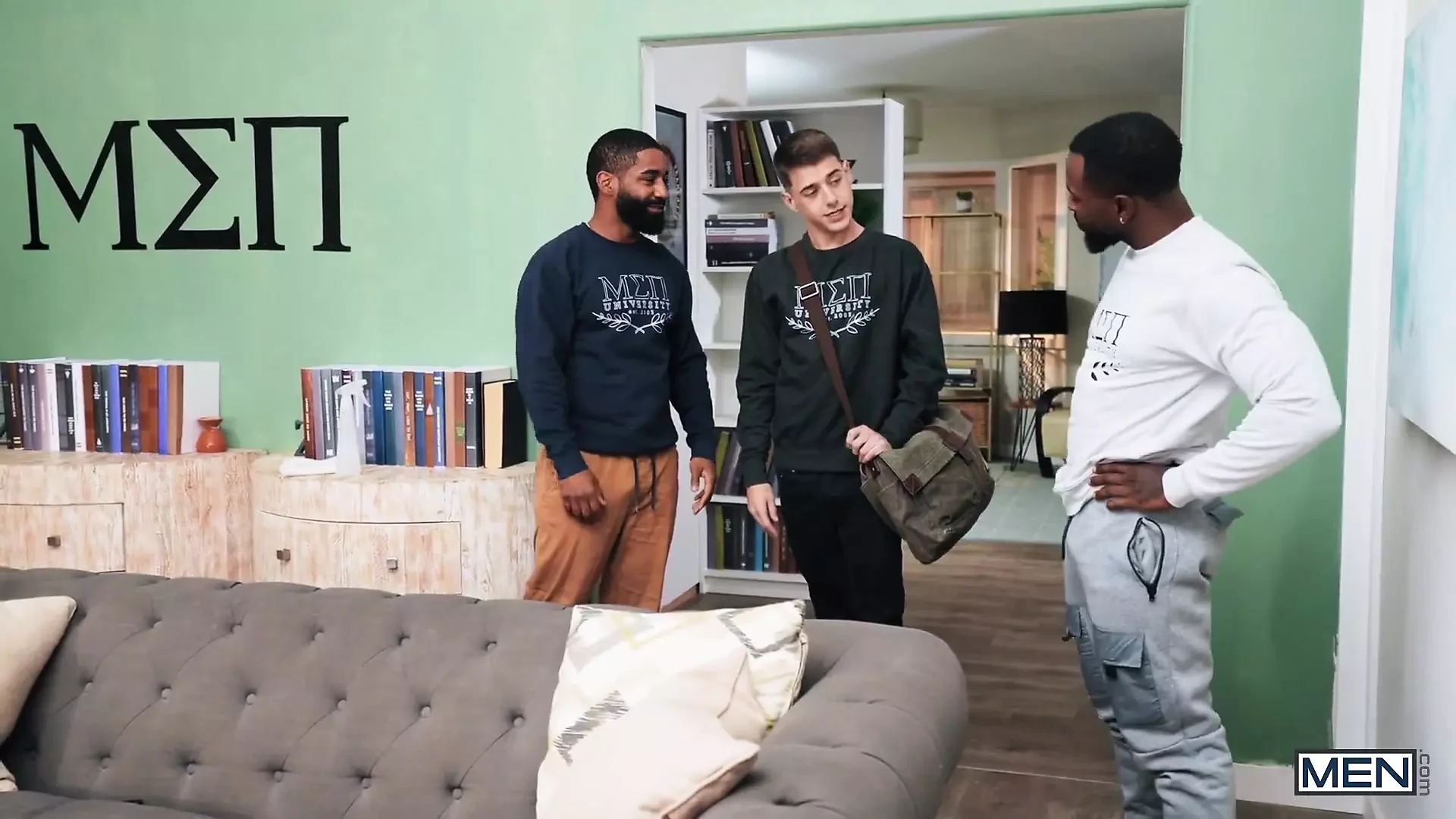Bărbați-Joey în mijlocul, partea 1- Joey Mills, Denzel