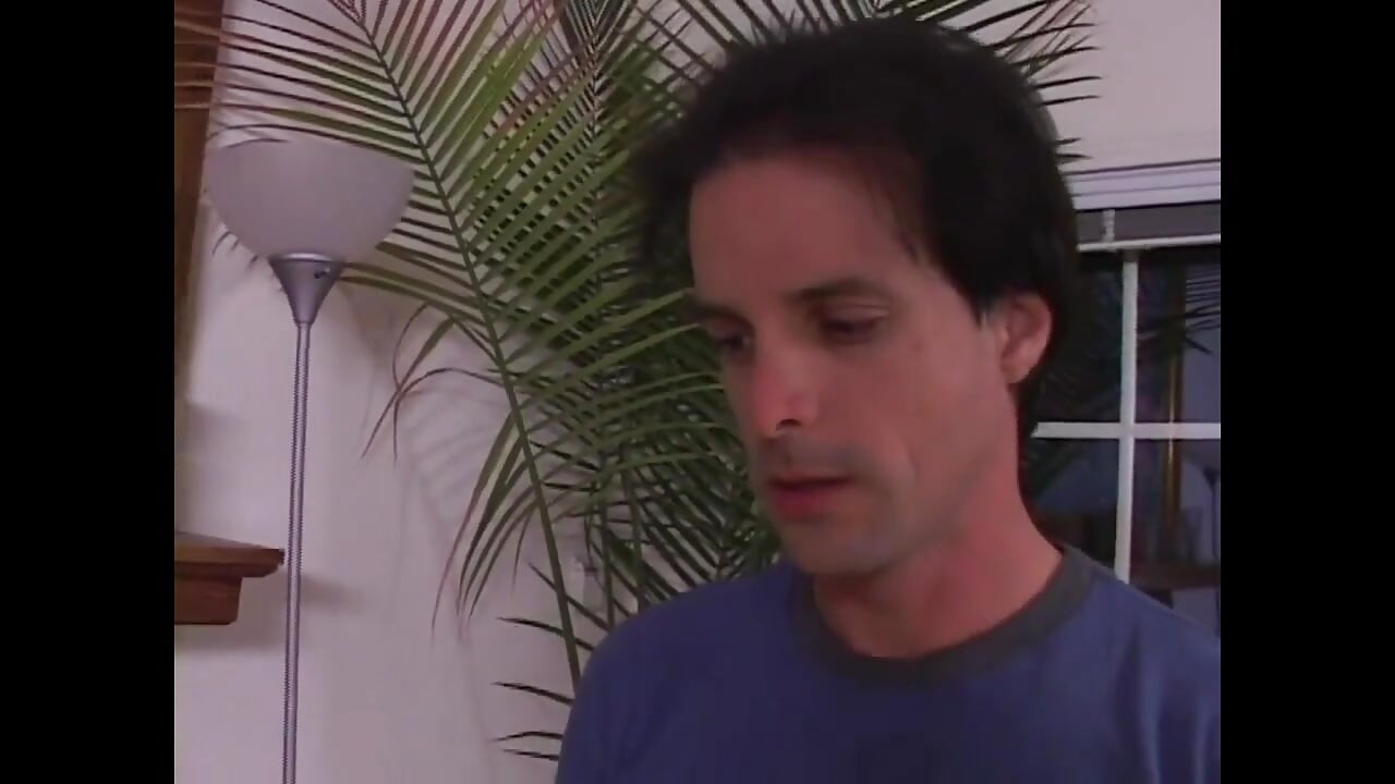 뻑가는 젖탱이의 섹시한 갈색 머리 밀프와 그녀의 보지 안에 질싸