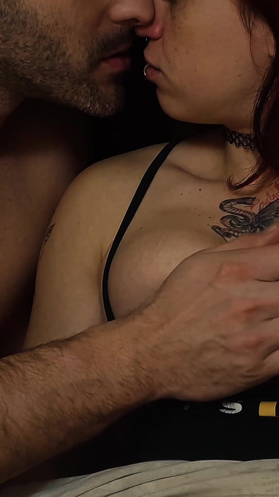 Hot Kisses and Nipple Play Are the Best Combo for Cumming - Unlimited Orgasm