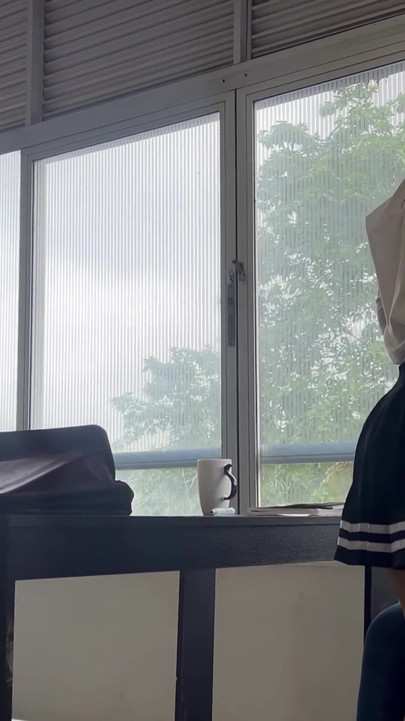 ฉันเย็ดครูสอนภาษาอังกฤษอย่างหนักระหว่างเรียน คลิป 2