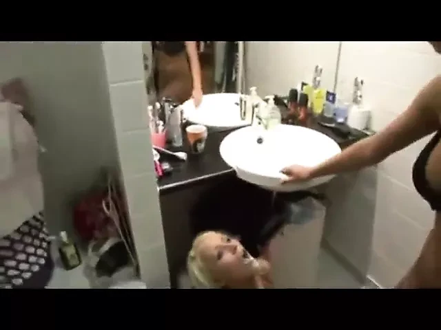 Amazing piss drinking