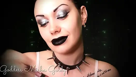 Du hast so das glück, dass ich dich verehren und überall auf meinen hochglänzenden schwarzen lippen wichsen lasse!