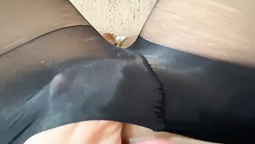 Islak külotlu çorap, orgazm, amcık mastürbasyonu