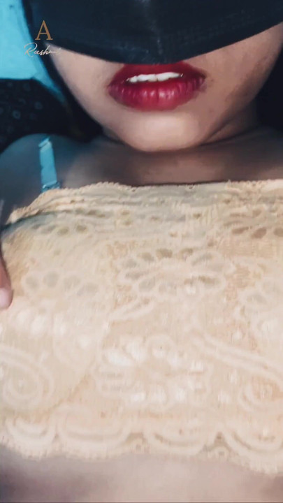 Step sister ko room me bula ke chod diya uske muh se aa aa ki avaj nikl rahi th | Clip 1