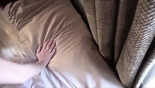 Diş teli suratlı üvey kızla anal seks - khloe kapri - anal terapi - alex adams