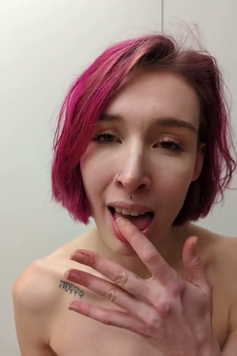 苗条荡妇双插阴户和肛交