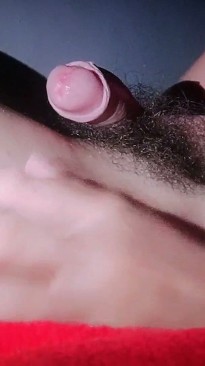 It was hard to put it in! but in the end they fuck her very rich for her tight | Clip 2