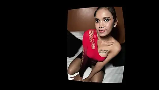Çarpıcı Asyalı orta yaşlı seksi kadın büyük fışkırtıyor