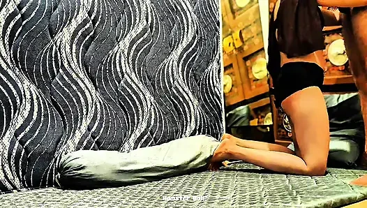 Gadis melayu amatir india umur 18 tahun yang aku entot pakai jilbabnya