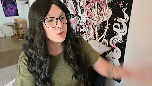Stepmommy Becomes a Slut 1