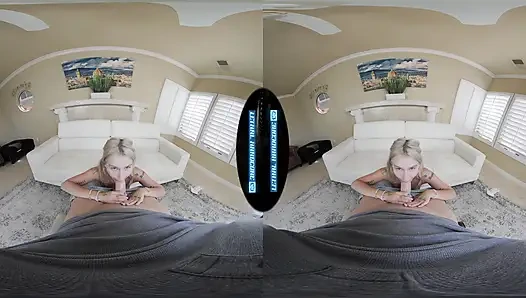 LETHAL HARDCORE VR - Cute, Newly Single Spinner EMMA ROSE Rebounds On Your Cock