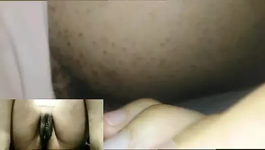 Masturbasi untuk pacar di panggilan video