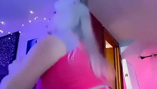 Squat Booty - Gotta Feed It Someone