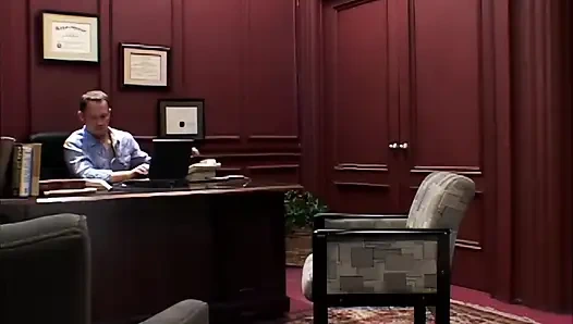 Domino lebih suka kontol raksasa di memeknya yang aduhai