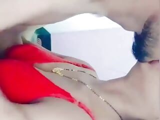 Frisch verheiratetes college-mädchen parul baby in ihrem ersten viralen sexvideo